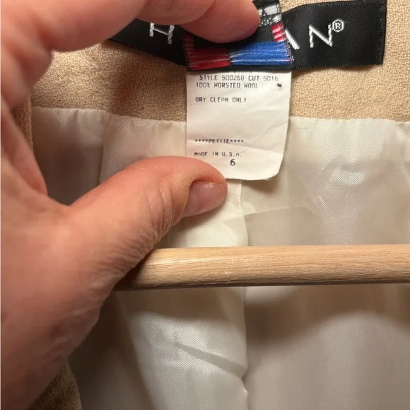 Harlan 100% Wool Women’s Tan  Single-Button Blazer Size 6 Academia, Nuetral - Picture 3 of 6